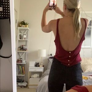 Open back Maroon cropped tank